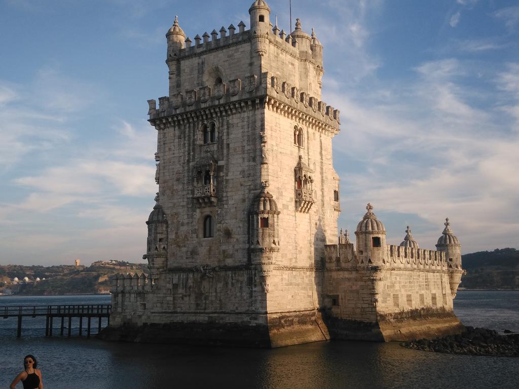 Апартаменты Sun House Belem - Free Parking And View Tower Лиссабон Экстерьер фото